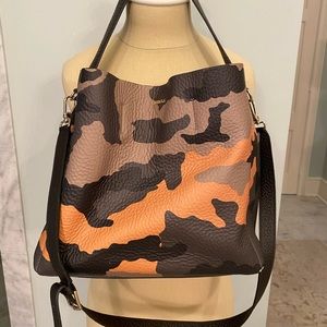 Trendy Furla Bag in Camo Print